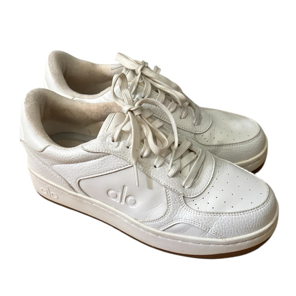 ALO Yoga White Sneakers - Read description - Picture 8 of 11